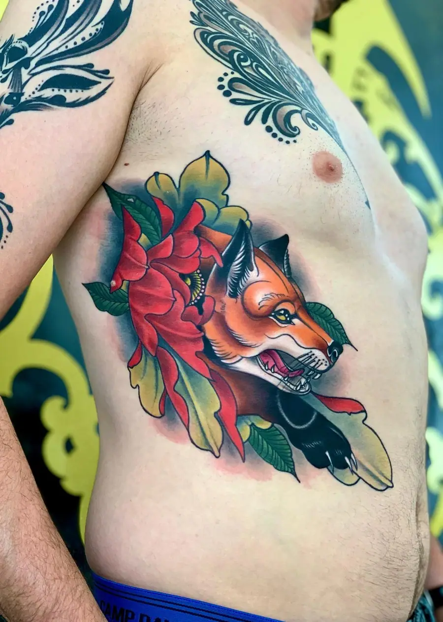 Fox & Peony — Traditionell Tattoo von Elisabeth Gerendai, V Tattoo & Beauty Art (Aargau, Schweiz)