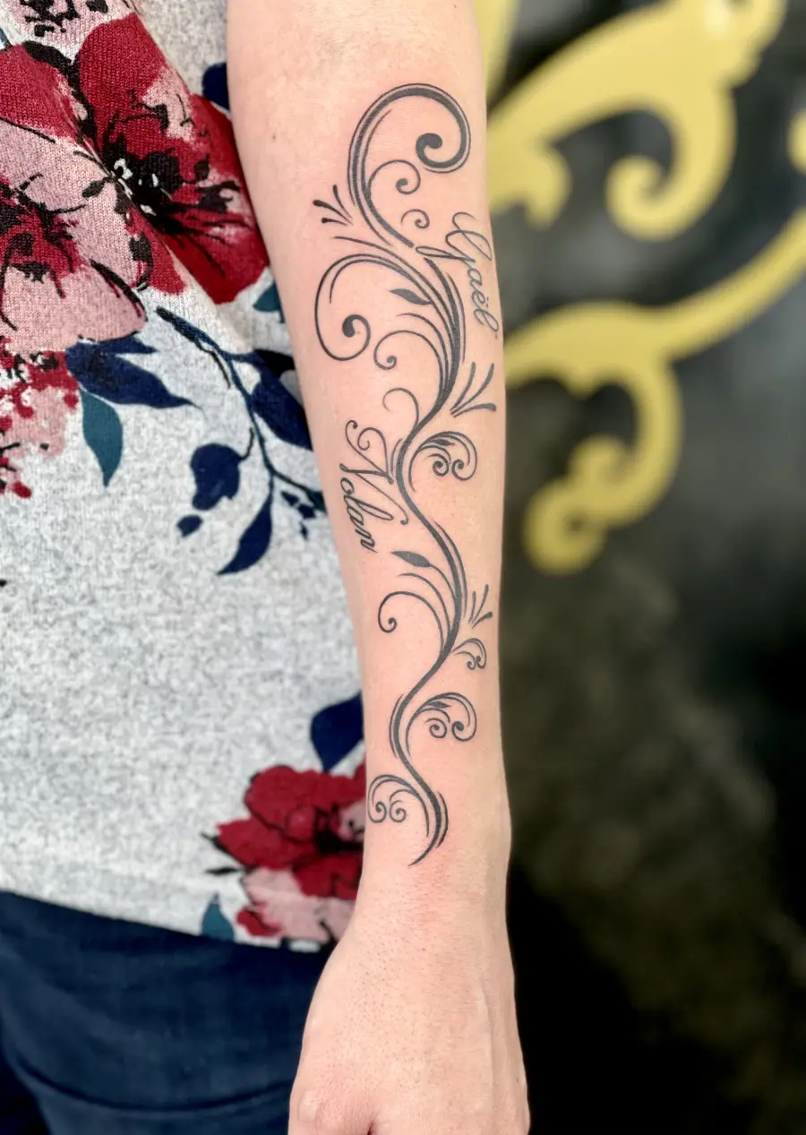 Ornamental Verzierungen — Ornamental Tattoo von Elisabeth Gerendai, V Tattoo & Beauty Art (Aargau, Schweiz)