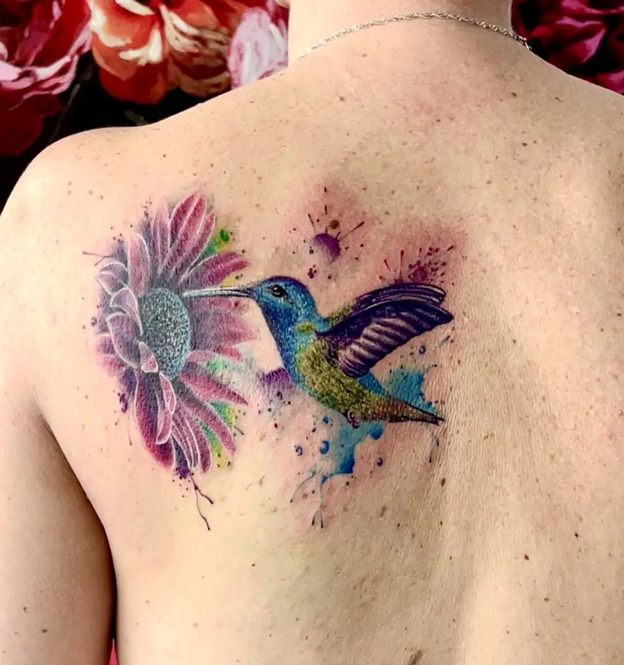 Cover Up Kolibri Tattoo – vorher und nachher – V Tattoo & Beauty Art, Wohlen AG