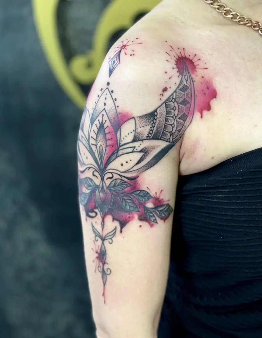 Watercolor Ornament Mandala Cover Up – Nachher — Cover Up Tattoo von Elisabeth Gerendai, V Tattoo & Beauty Art (Aargau, Schweiz)