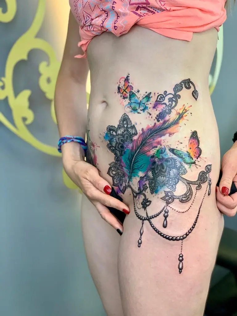 Watercolor Schmetterlinge mit Mandala – V Tattoo & Beauty Art, Wohlen AG