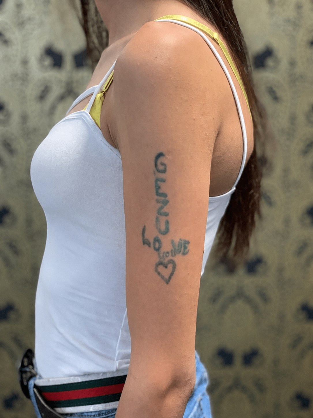 Cover-Up Vorher — Aquarell Feder Cover Up – Nachher, später überarbeitet als Cover Up Tattoo von Elisabeth Gerendai (V Tattoo & Beauty Art)